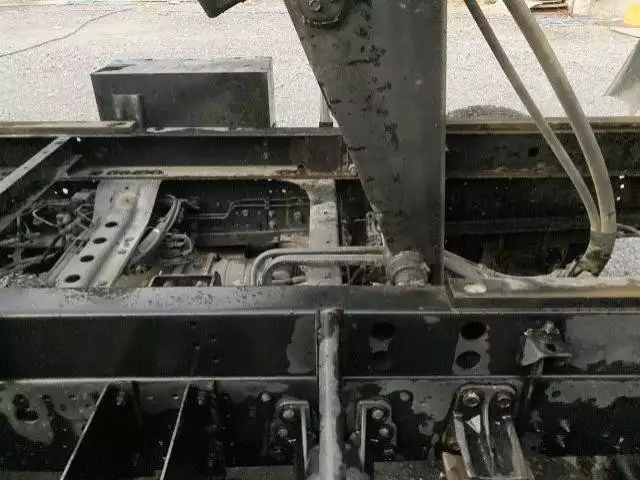 平成24年02月中古中型いすゞフォワードの画像17