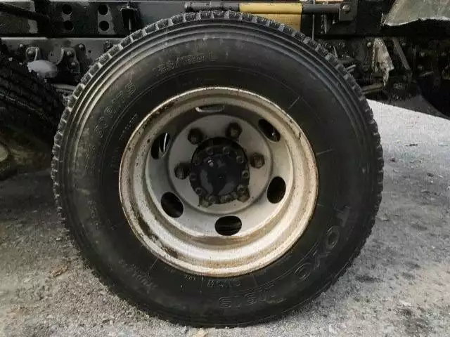 平成24年02月中古中型いすゞフォワードの画像19