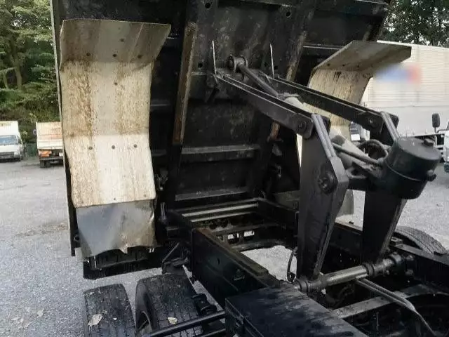 平成24年02月中古中型いすゞフォワードの画像23