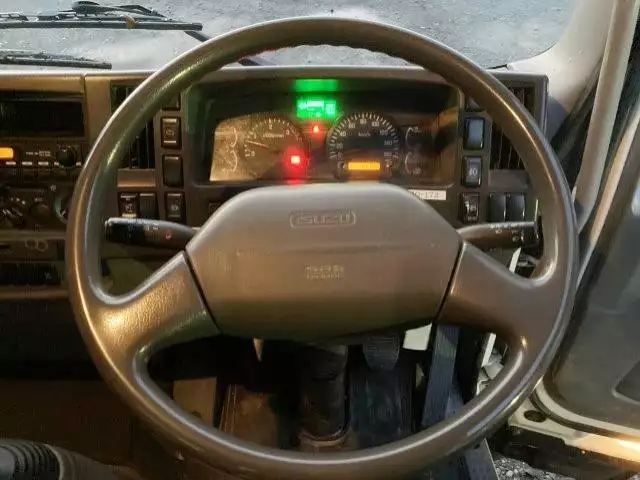 平成24年02月中古中型いすゞフォワードの画像38