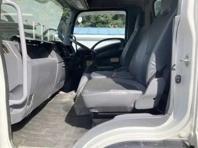 平成24年02月中古中型いすゞフォワードの画像11