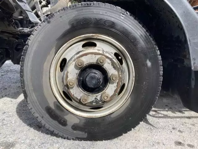 平成24年02月中古中型いすゞフォワードの画像13