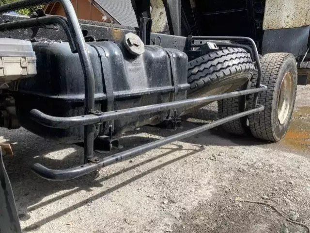 平成24年02月中古中型いすゞフォワードの画像17