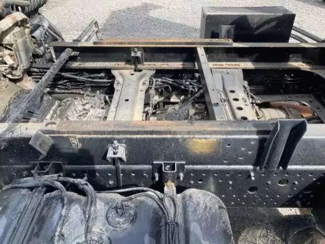 平成24年02月中古中型いすゞフォワードの画像18