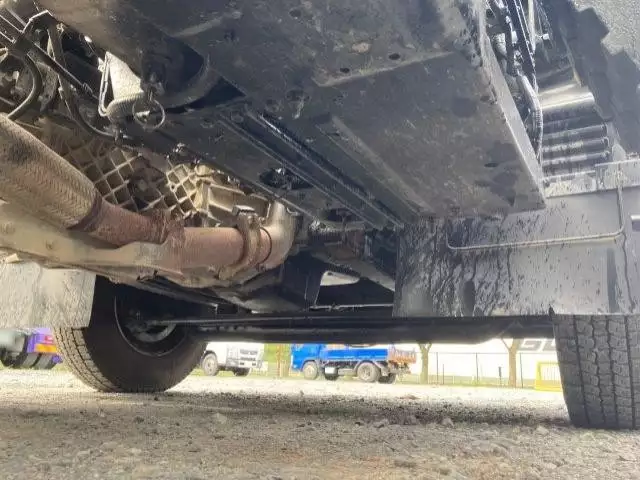 平成24年02月中古中型いすゞフォワードの画像38