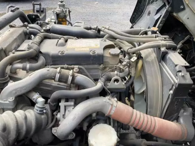 平成24年02月中古中型いすゞフォワードの画像5