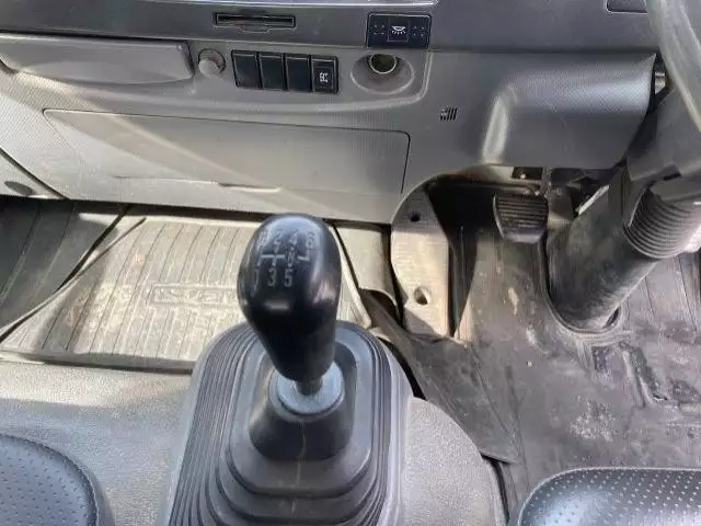 平成24年02月中古中型いすゞフォワードの画像49