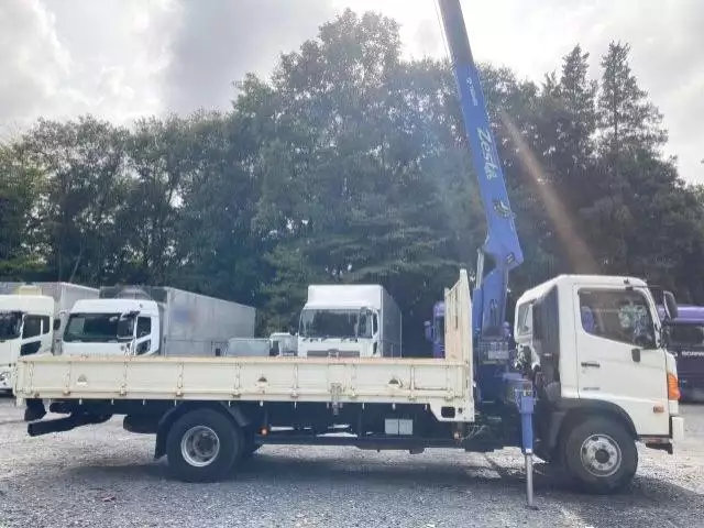 平成24年10月中古中型日野レンジャーの画像27