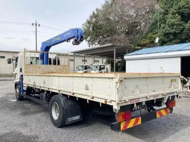 平成24年10月中古中型日野レンジャーの画像4