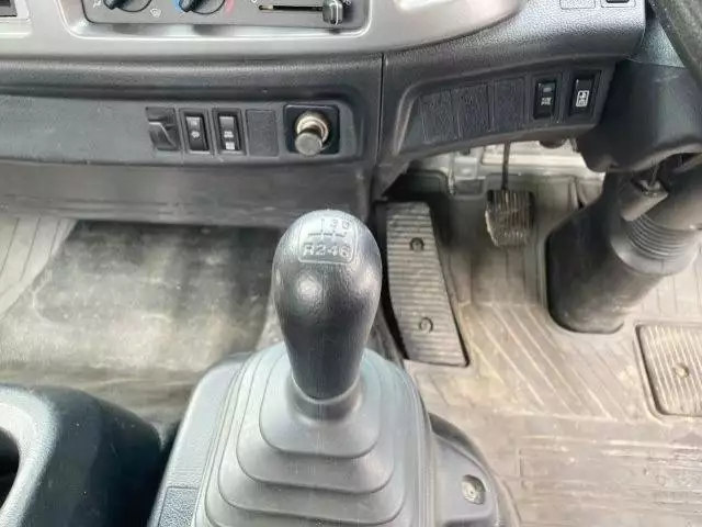 平成24年10月中古中型日野レンジャーの画像46