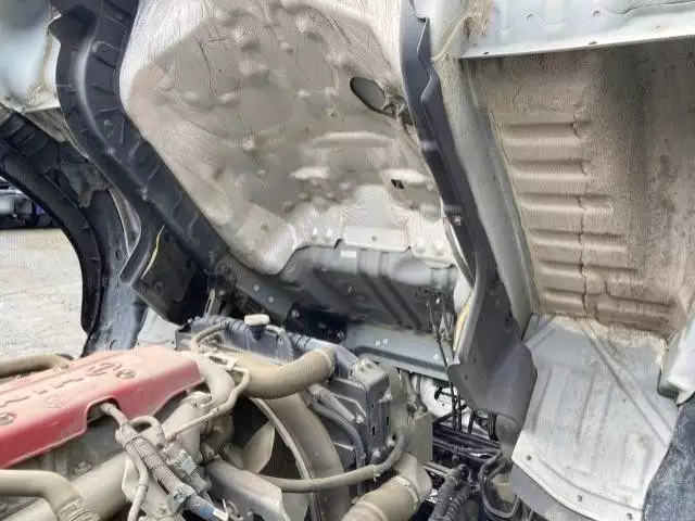 平成24年10月中古中型日野レンジャーの画像9