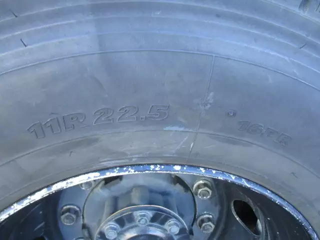 平成25年10月中古大型ダンプ三菱ふそうスーパーグレートの画像18