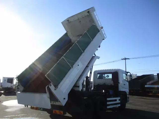 平成25年10月中古大型ダンプ三菱ふそうスーパーグレートの画像25