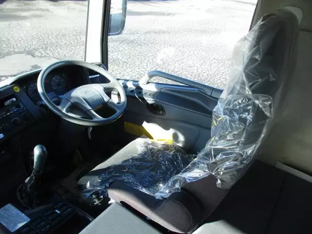 平成25年10月中古大型ダンプ三菱ふそうスーパーグレートの画像59