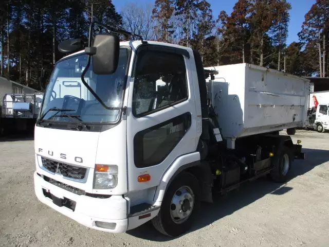 令和02年01月中古中型三菱ふそうファイターの画像1