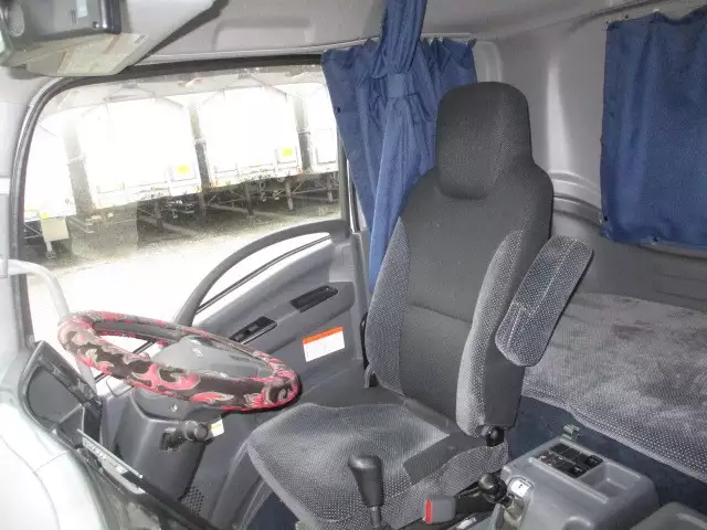 令和03年02月中古増トンアルミバン・ウィングいすゞフォワードの画像52