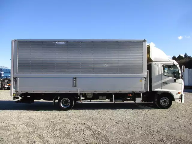 平成30年12月中古中型アルミバン・ウィング日野レンジャーの画像4