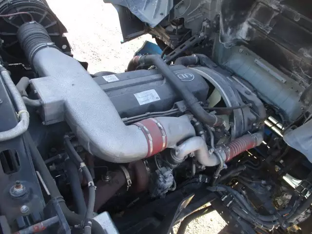 平成25年12月中古大型トラクタヘッド日産UD国産車その他の画像43