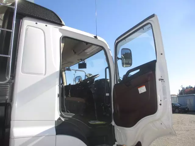 令和03年11月中古大型日野プロフィアの画像32