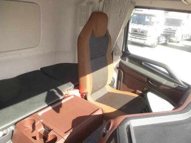 令和03年11月中古大型日野プロフィアの画像44