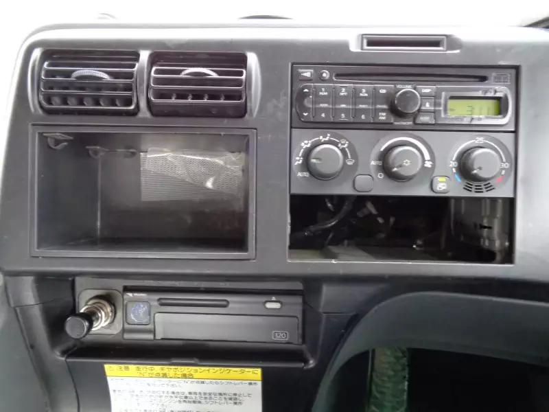 平成26年02月中古大型トラクタヘッド三菱ふそうスーパーグレートの画像31