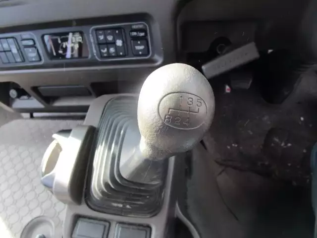 平成26年10月中古その他バス三菱ふそうローザの画像4