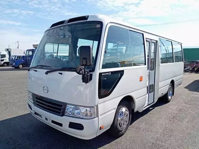 平成27年01月中古小型バス日野リエッセⅡの画像1