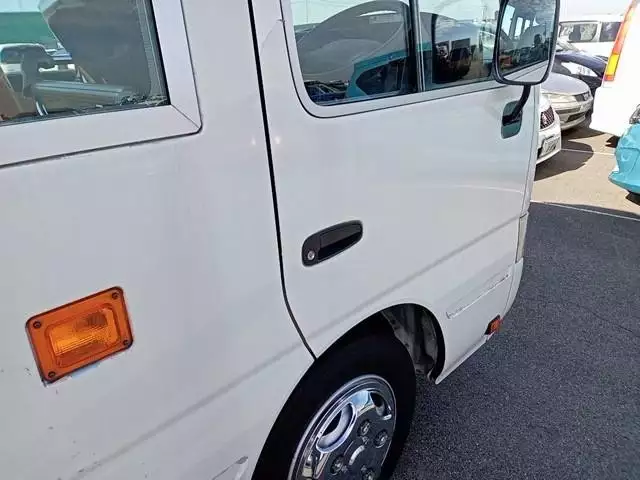 平成27年01月中古小型バス日野リエッセⅡの画像29