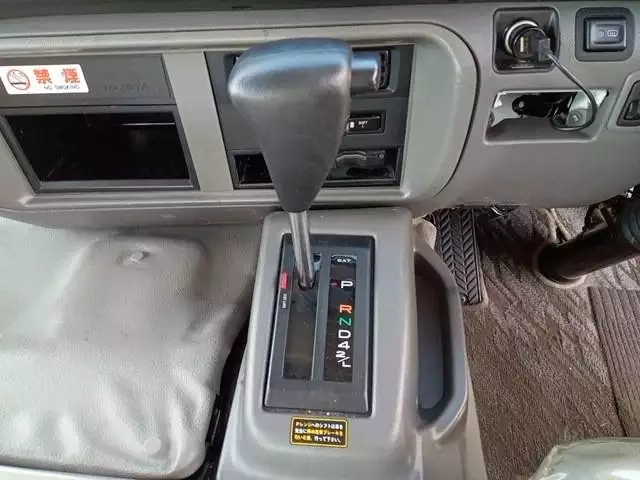 平成27年01月中古小型バス日野リエッセⅡの画像44