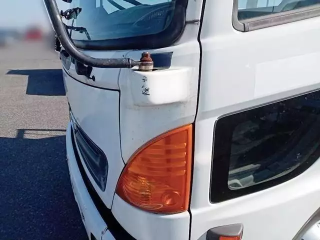 平成15年08月中古中型日野レンジャーの画像12