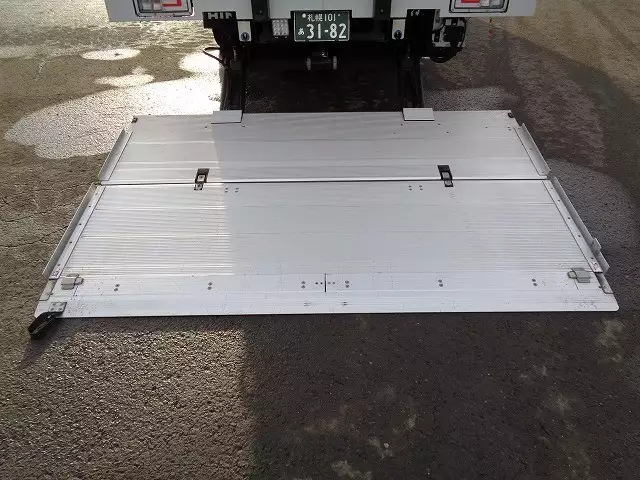 令和03年11月中古中型アルミバン・ウィング日野レンジャーの画像16