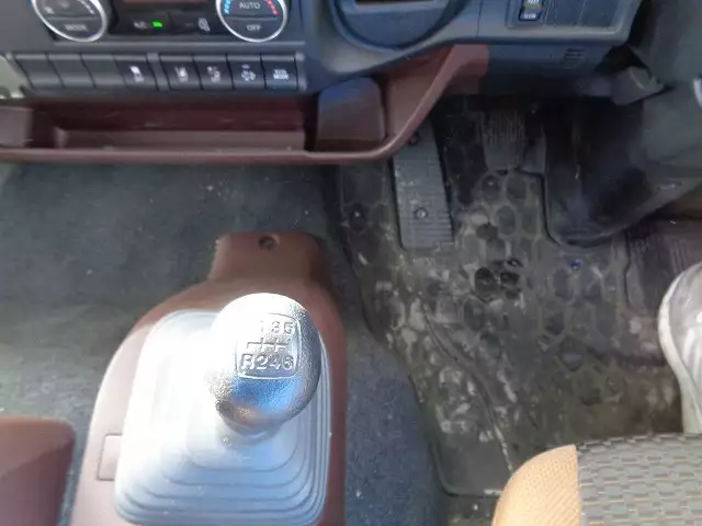 令和03年05月中古中型アルミバン・ウィング日野レンジャーの画像36