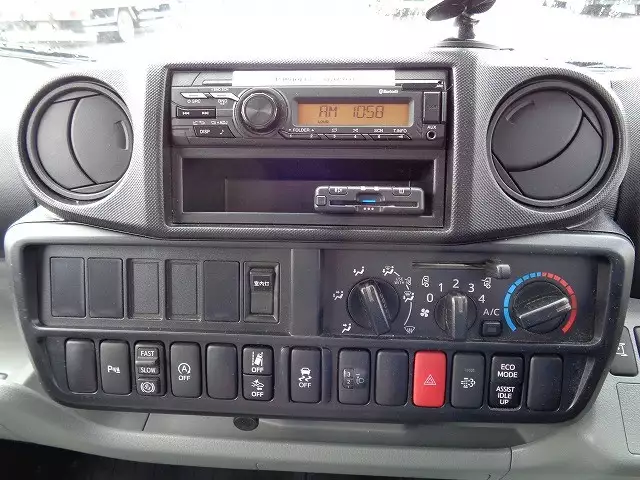 令和02年10月中古小型アルミバン・ウィング日野デュトロの画像31