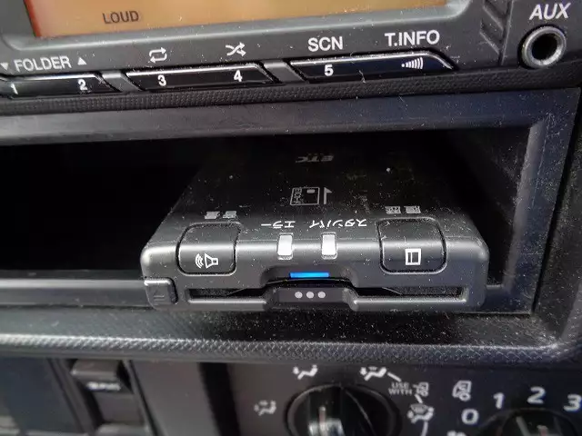 令和02年10月中古小型アルミバン・ウィング日野デュトロの画像32