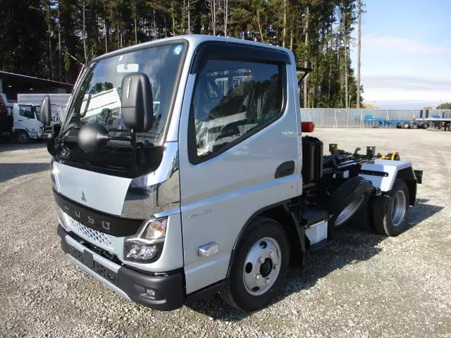 令和04年05月中古小型三菱ふそうキャンターの画像1