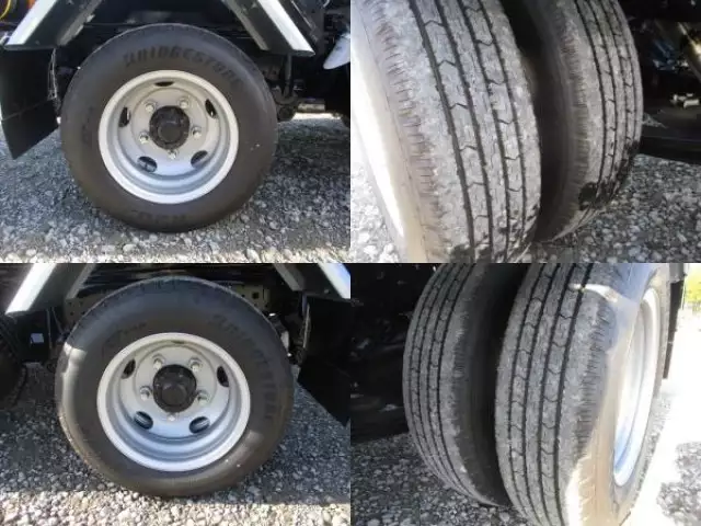 令和04年05月中古小型三菱ふそうキャンターの画像11