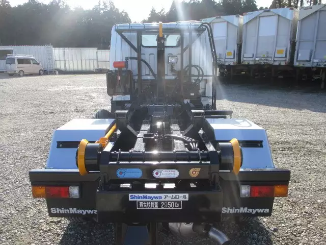 令和04年05月中古小型三菱ふそうキャンターの画像6