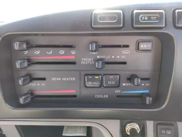 平成18年05月中古中型バストヨタコースターの画像29