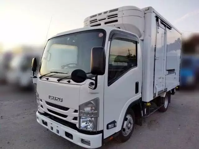 令和02年01月中古小型冷凍バン・ウィングいすゞの画像1