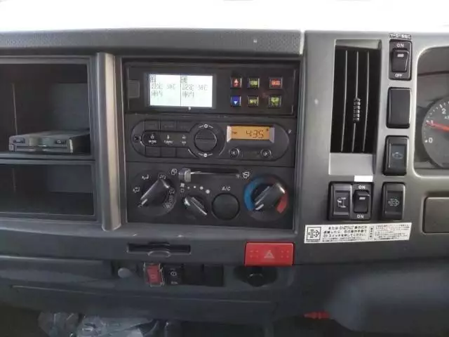 令和02年01月中古小型冷凍バン・ウィングいすゞの画像37