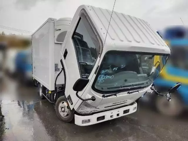 令和02年01月中古小型冷凍バン・ウィングいすゞの画像8