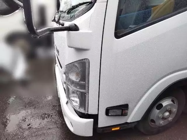 令和02年01月中古小型冷凍バン・ウィングいすゞの画像9