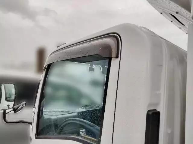 令和02年01月中古小型冷凍バン・ウィングいすゞの画像10