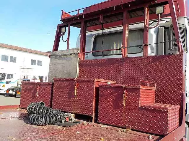 平成24年03月中古大型トラクタヘッド日野日野の画像31