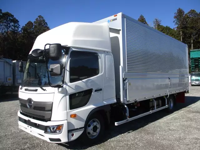 令和04年11月中古中型アルミバン・ウィング日野レンジャーの画像1