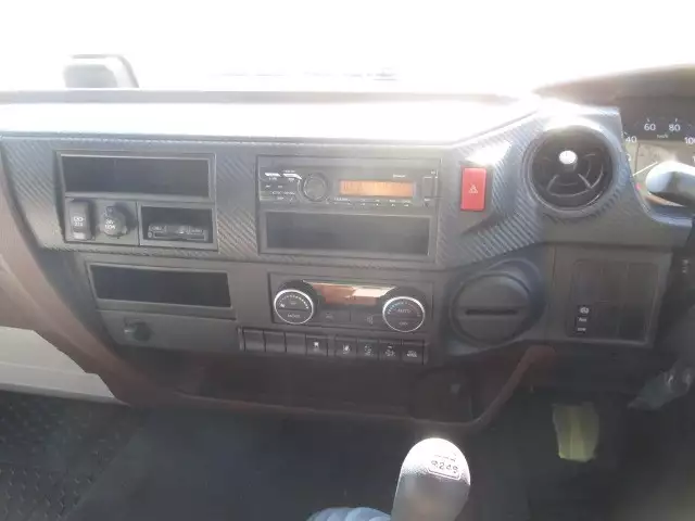 令和04年11月中古中型アルミバン・ウィング日野レンジャーの画像44