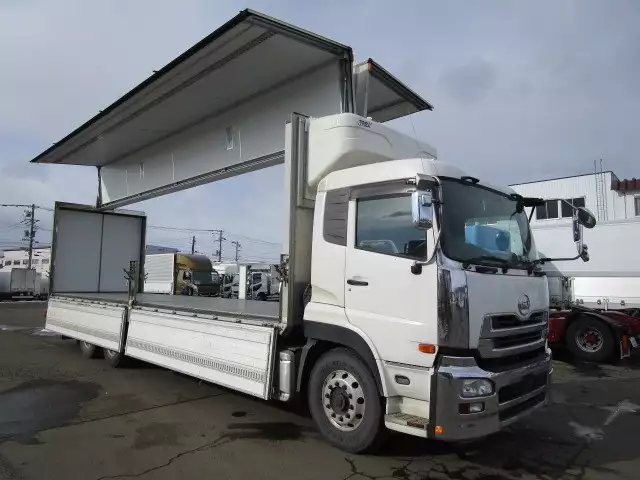 平成28年07月中古大型冷凍バン・ウィング日産UDクオンの画像7