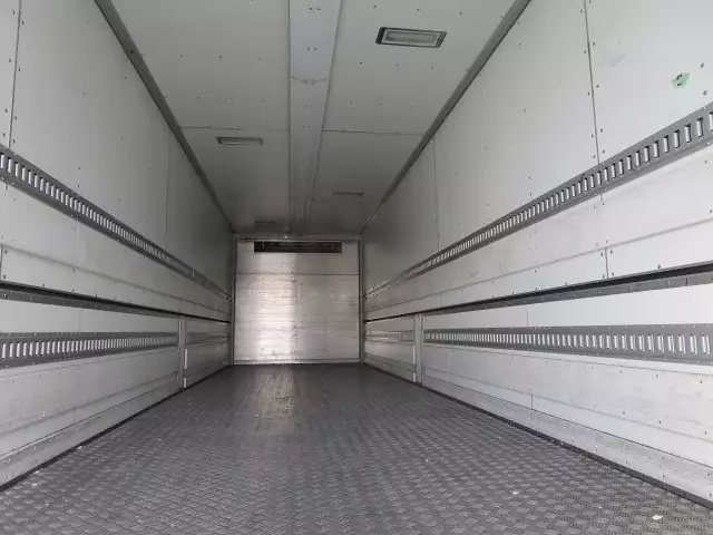 平成28年07月中古大型冷凍バン・ウィング日産UDクオンの画像8