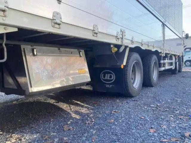 平成30年06月中古大型アルミバン・ウィング日産UDクオンの画像25