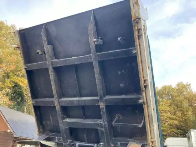 平成23年11月中古小型いすゞの画像15